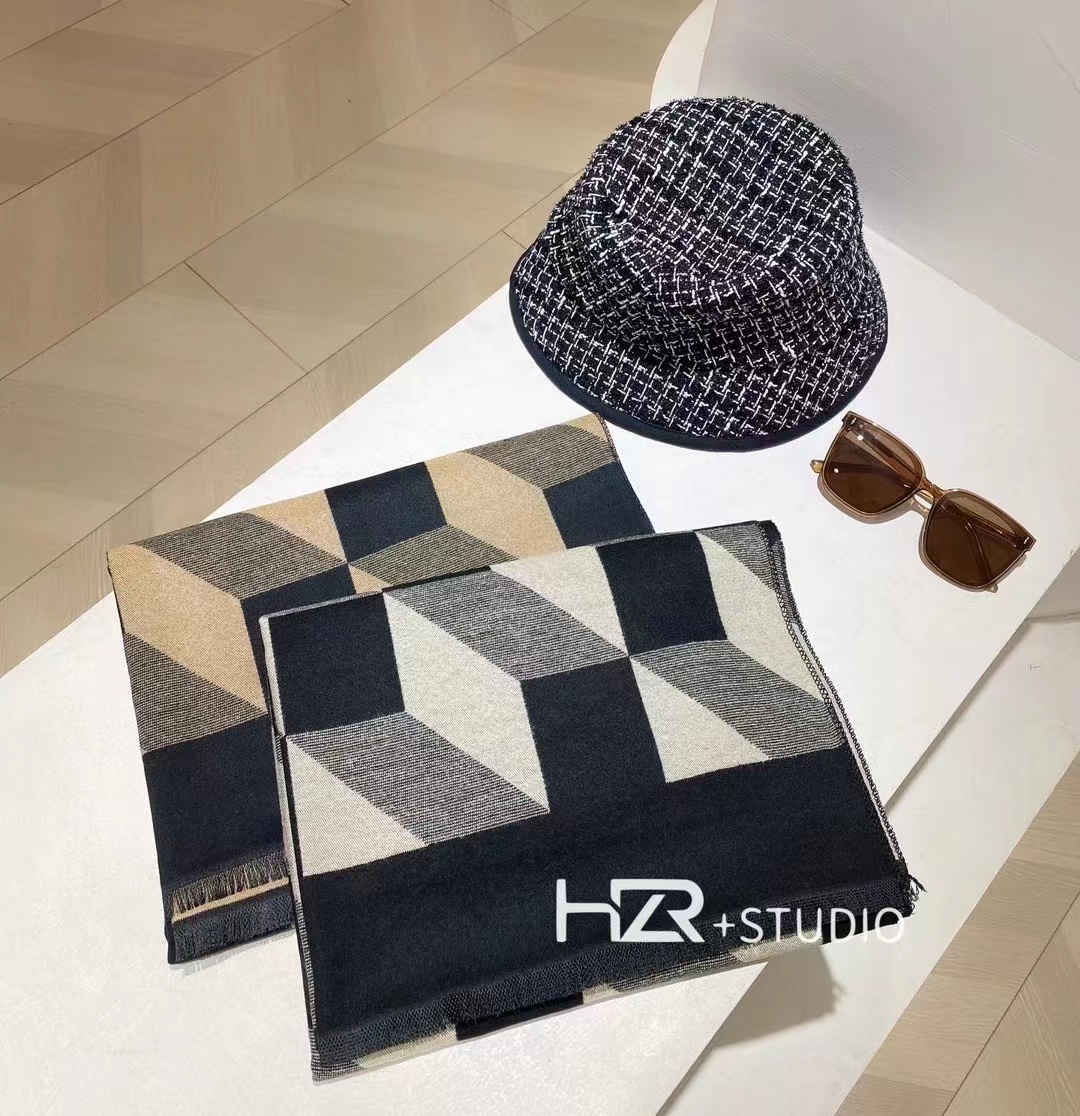Cross-border scarf wholesale e-commerce supply 37 Fashion Jacquard series three-dimensional checkered scarves pic 5