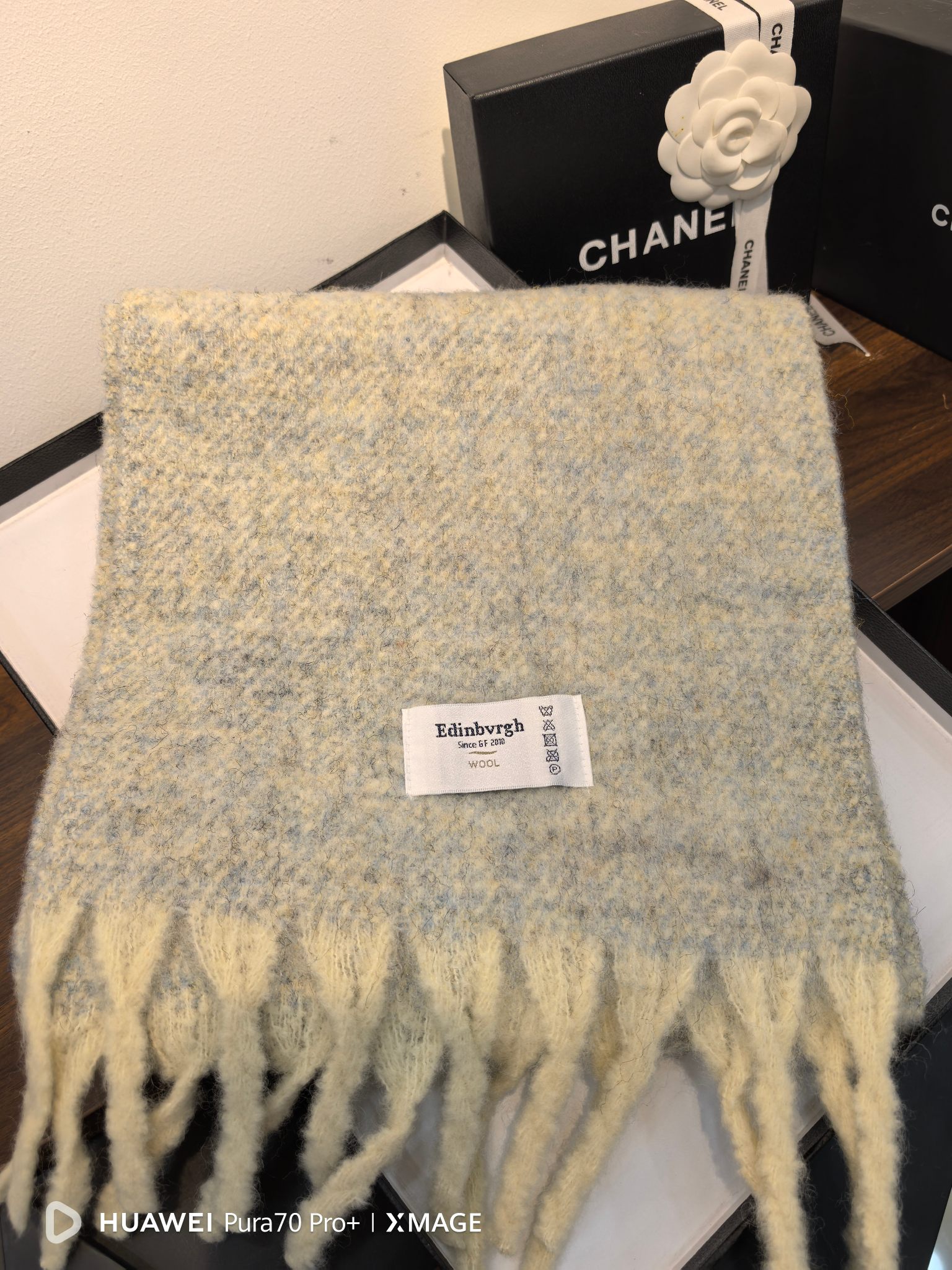 Cross-border scarf wholesale e-commerce live-streaming supply chain, vintage wool thick beard pic 3