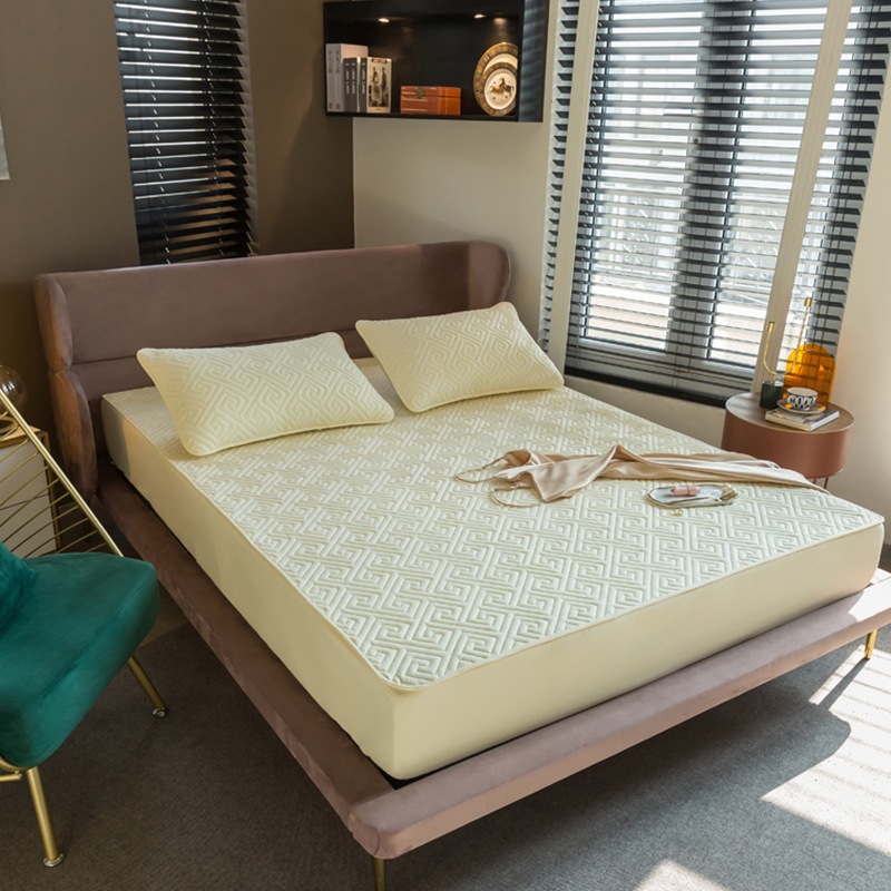 New cotton-padded thickened bed cover, home cotton-padded thickened Simmons mattress protective cover, dust-proof bed cover pic 3