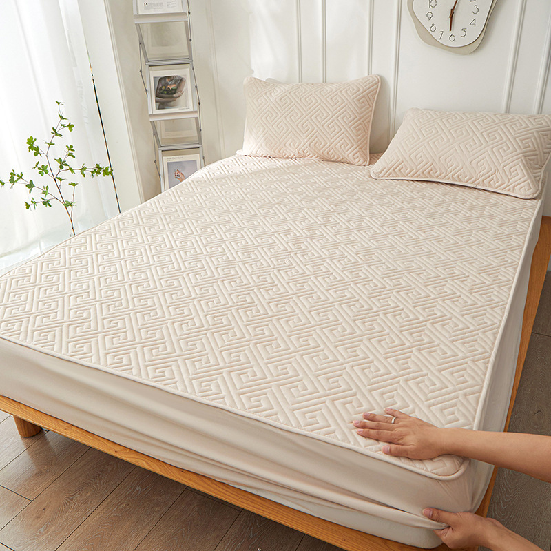 New cotton-padded thickened bed cover, home cotton-padded thickened Simmons mattress protective cover, dust-proof bed cover pic 6