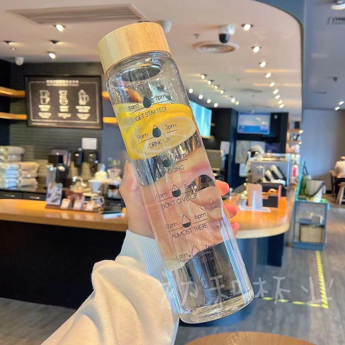 简约大容量玻璃杯高硼硅竹盖随行杯便携水杯高颜值花茶杯批发详情8
