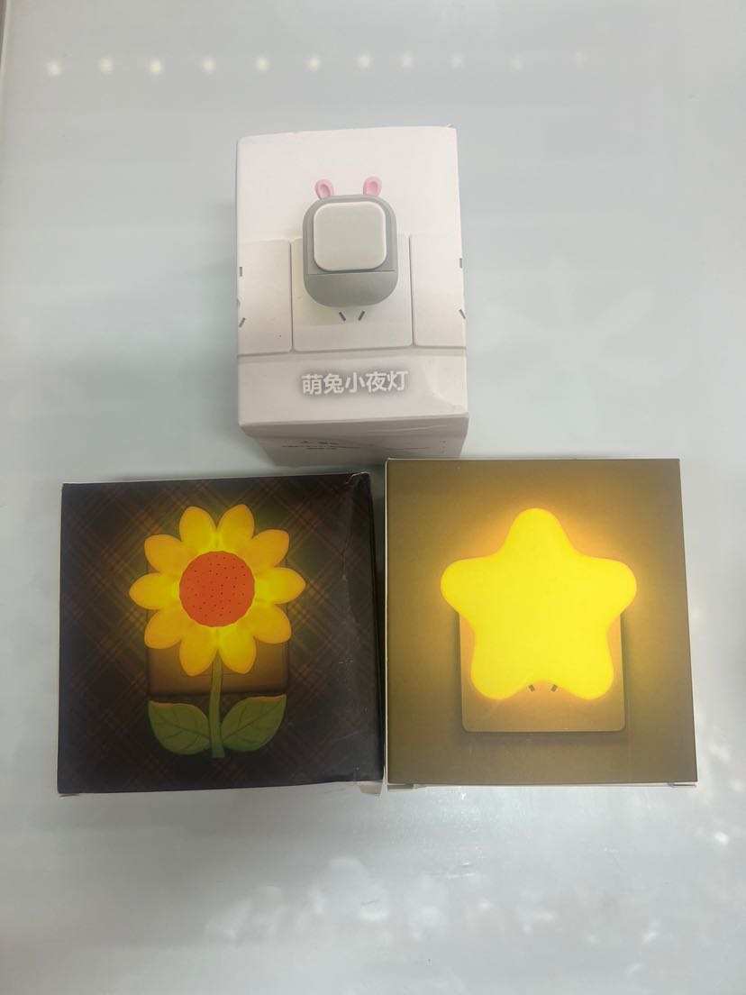 跨境欧规LED小夜灯开关光控插座节能婴儿喂奶卧室节能家用床头灯详情4