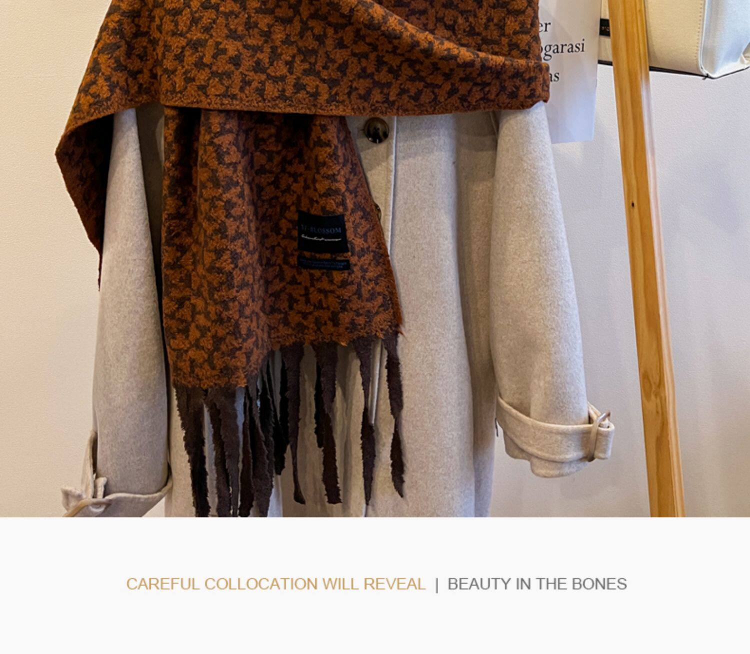 New cross-border wholesale e-commerce supply of retro checkered imitation cashmere scarves and leopard print scarves pic 19
