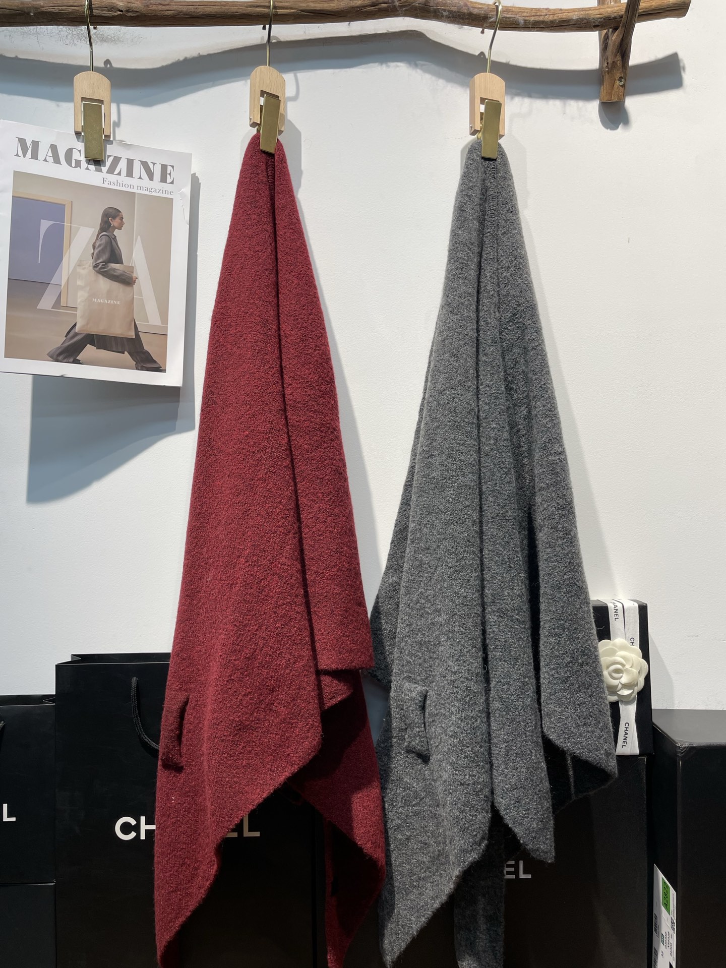 Wholesale of new cross-border export ready-made scarves in plain triangular shawls through e-commerce live streaming supply chain pic 5