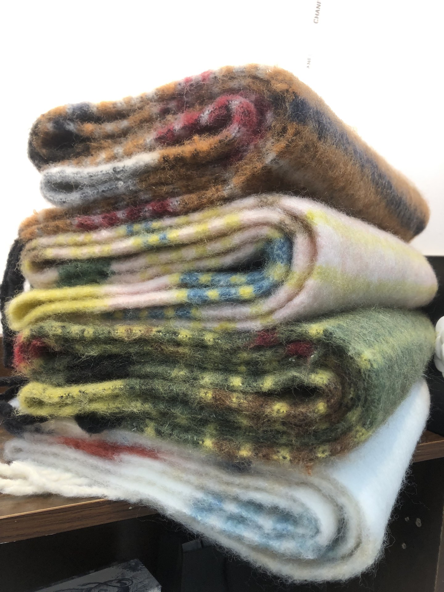 New in-stock cross-border export scarves wholesale e-commerce horizontal bar live supply chain supply pic 7