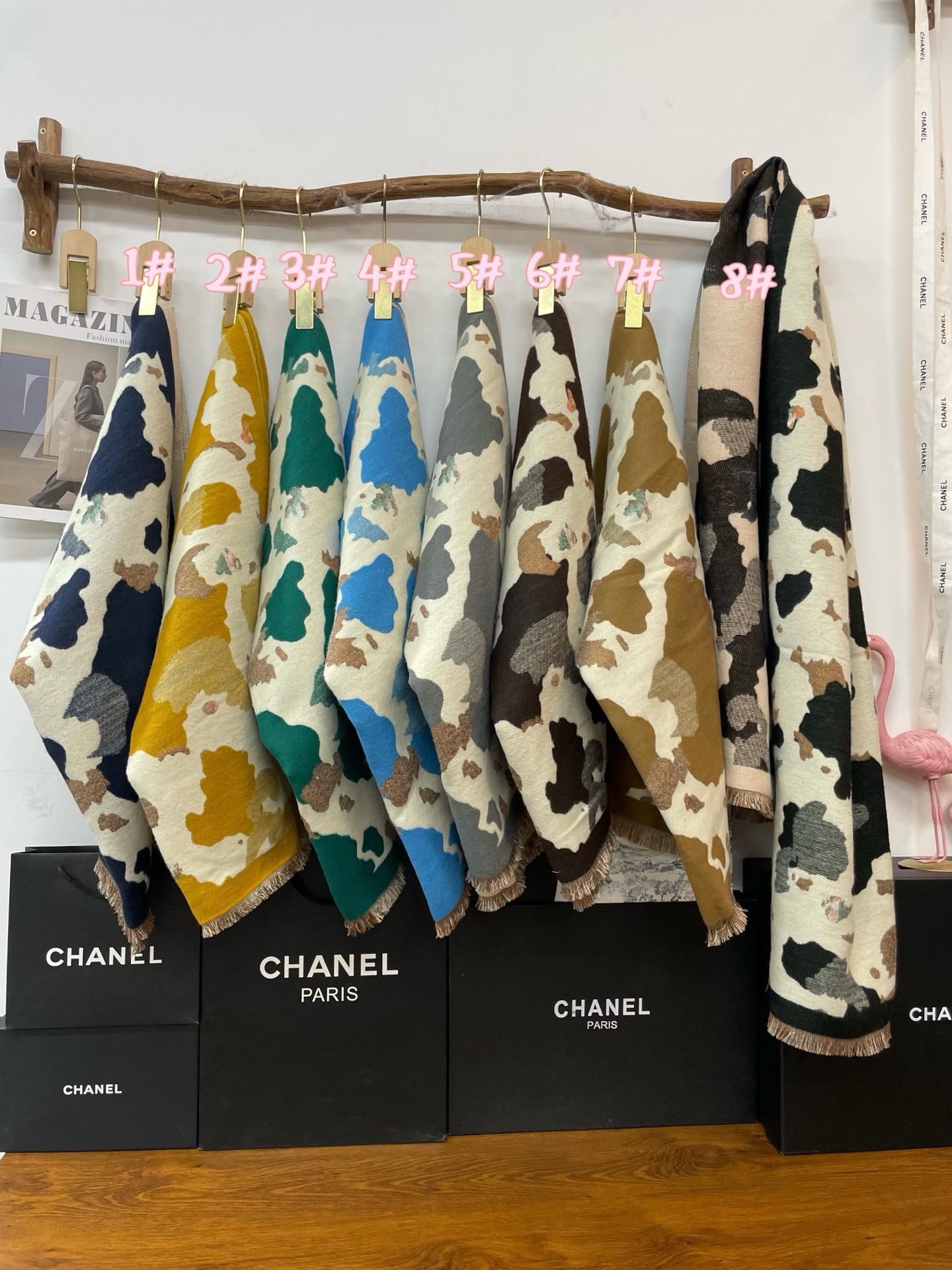 Wholesale of new cross-border export scarves with high-speed jacquard cow pattern, versatile for autumn and winter, available through e-commerce live streaming pic 5