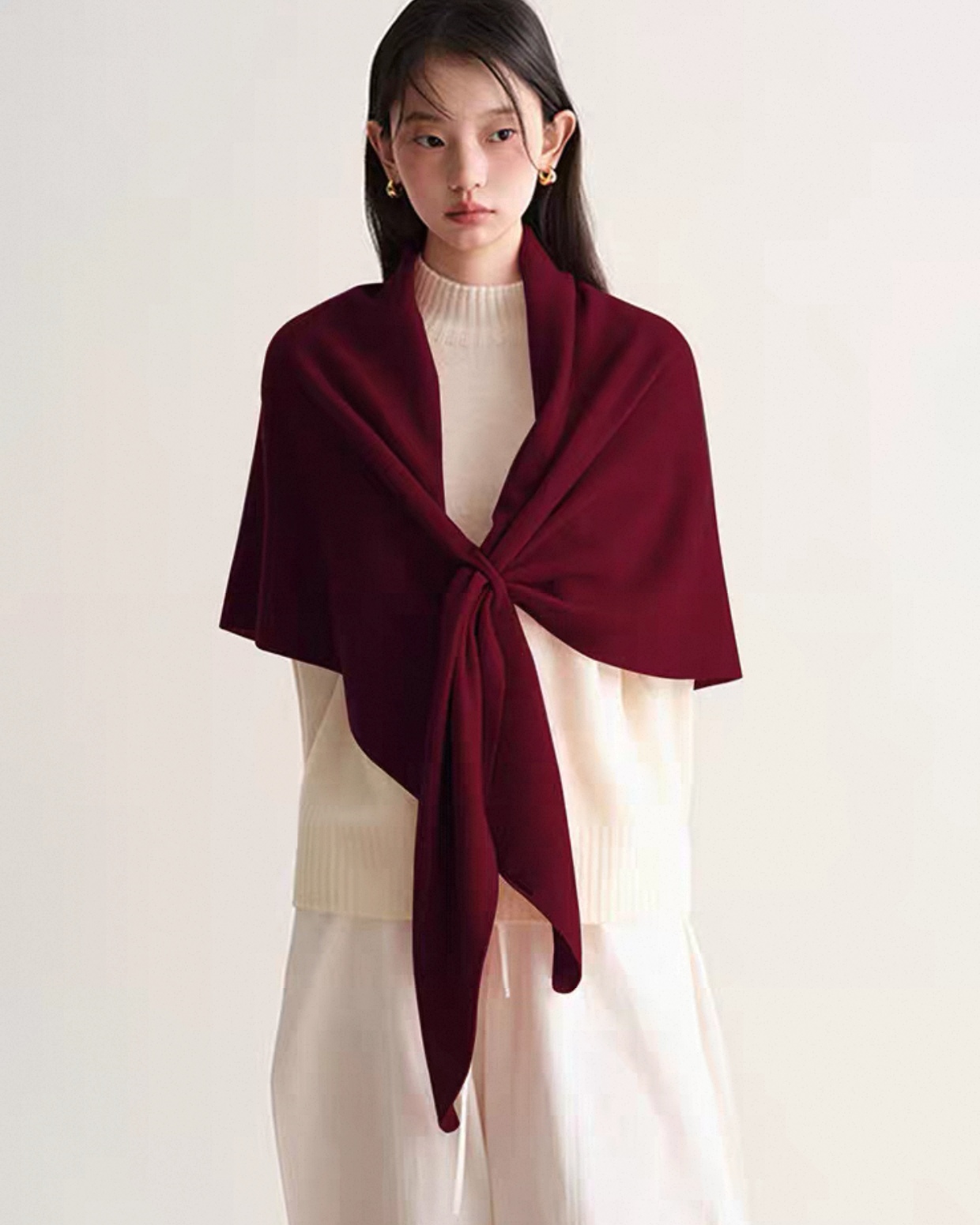 Wholesale of new cross-border export ready-made scarves in plain triangular shawls through e-commerce live streaming supply chain pic 1