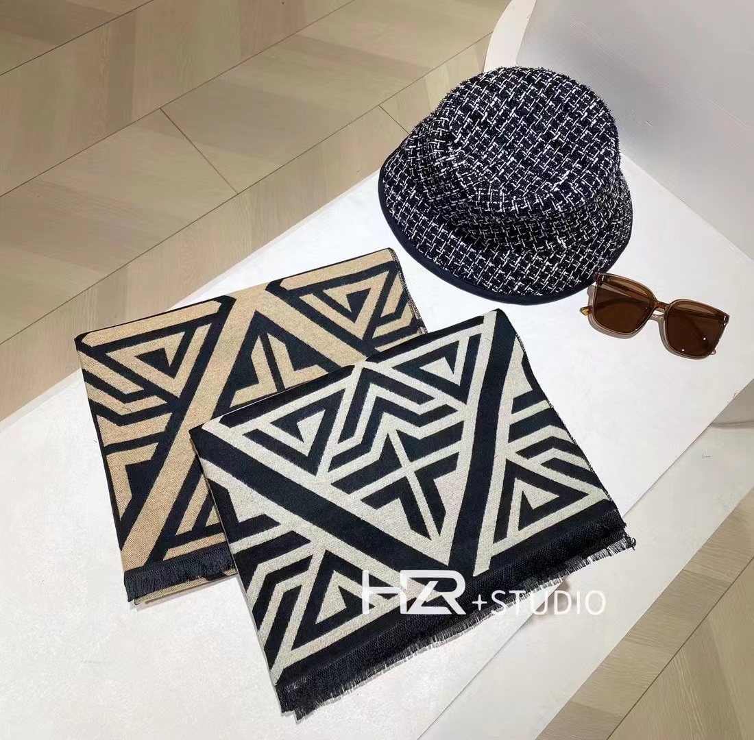 New cross-border scarf wholesale, e-commerce live streaming, supply chain, fashionable jacquard, geometric jacquard pic 5