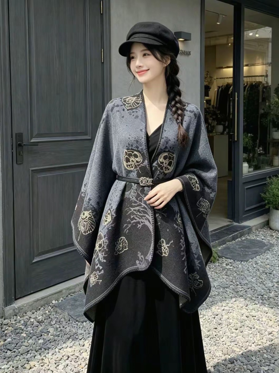 拍照神器旅游民族风披肩跨境电商直播冬季保暖围巾批发供应链供货 pic 9