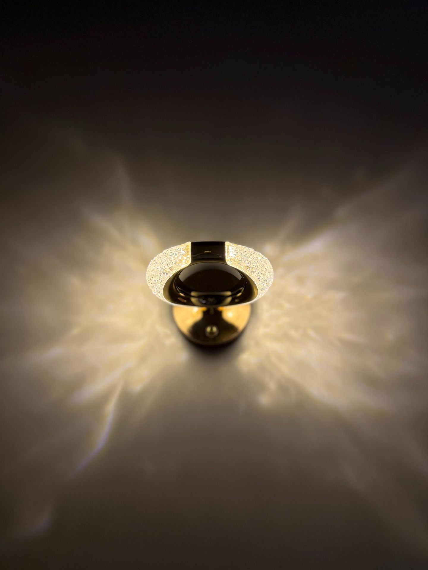 Cross-border night light, light luxury bedroom bedside lamp, night light, warm table lamp, ambient lamp, decorative eye-protecting touch lamp pic 3