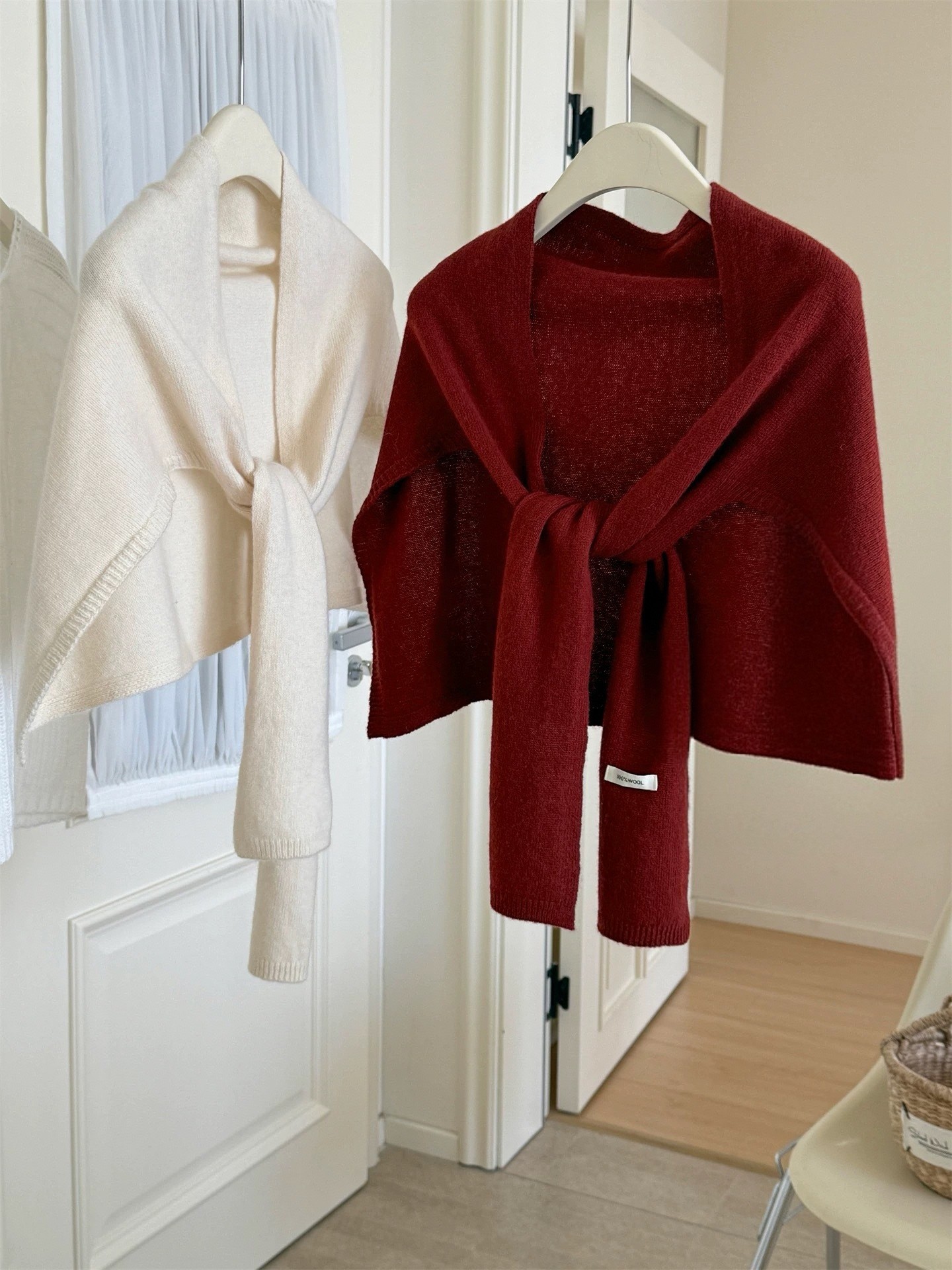 New cross-border e-commerce live-streaming 100% all-wool shawl from Australia, T-shaped top with knotted waistcoat, supply chain available pic 2