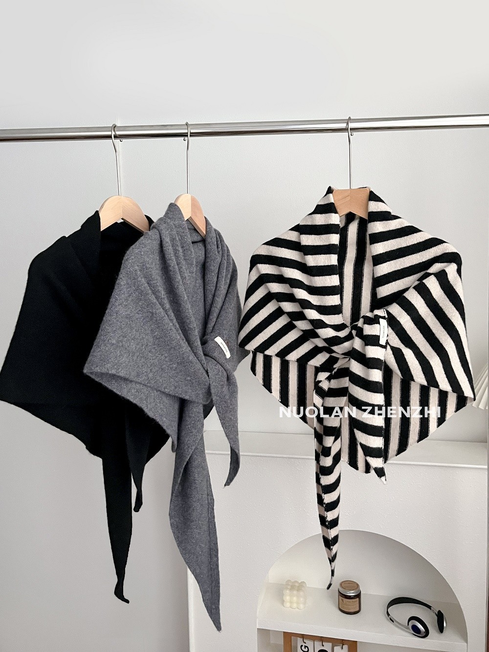 New cross-border e-commerce live-streaming Australian 100% all-wool large shawl knitted triangular scarf supply chain supply pic 10