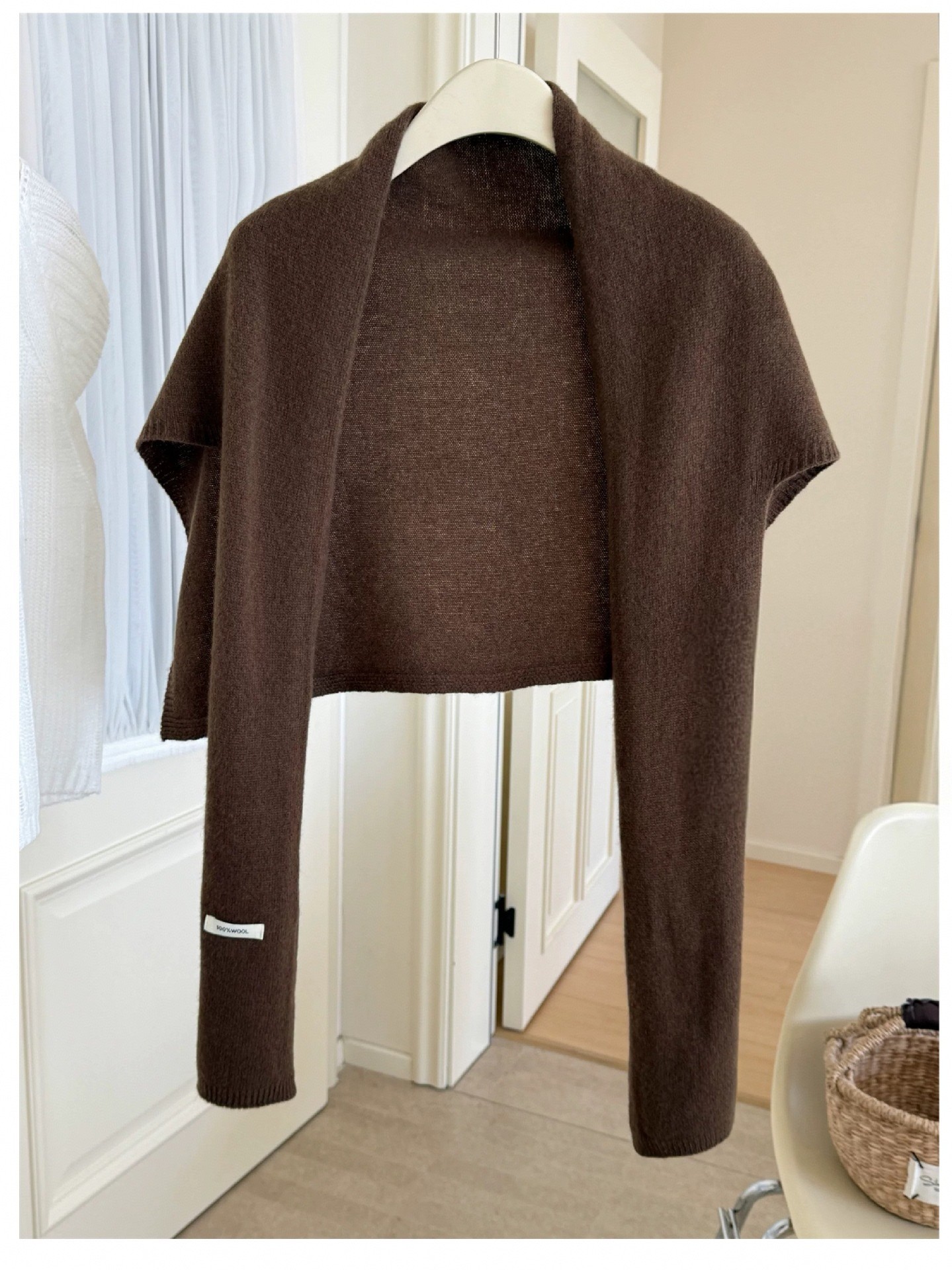 New cross-border e-commerce live-streaming 100% all-wool shawl from Australia, T-shaped top with knotted waistcoat, supply chain available pic 6