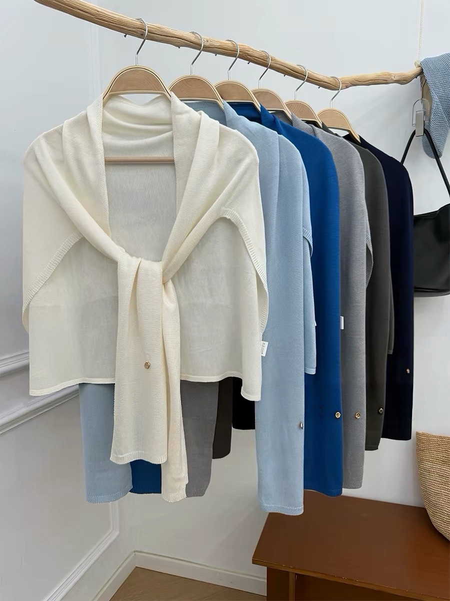 New cross-border e-commerce live-streaming spring and summer high-quality shawl for sun protection, paired with a T-shaped waistcoat and air-conditioned knitted scarf pic 4