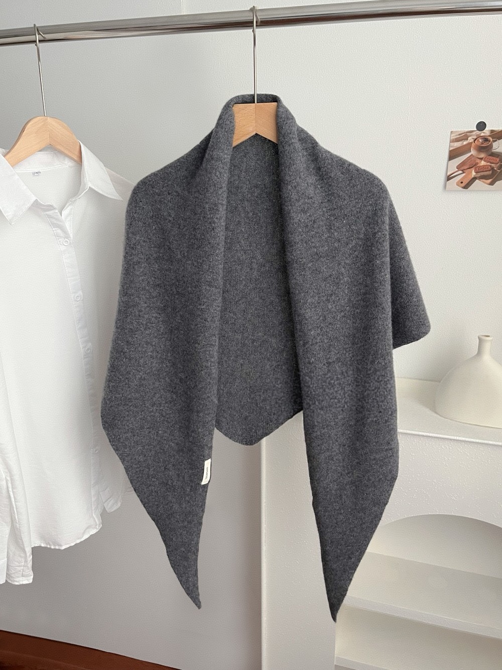 New cross-border e-commerce live-streaming Australian 100% all-wool large shawl knitted triangular scarf supply chain supply pic 7