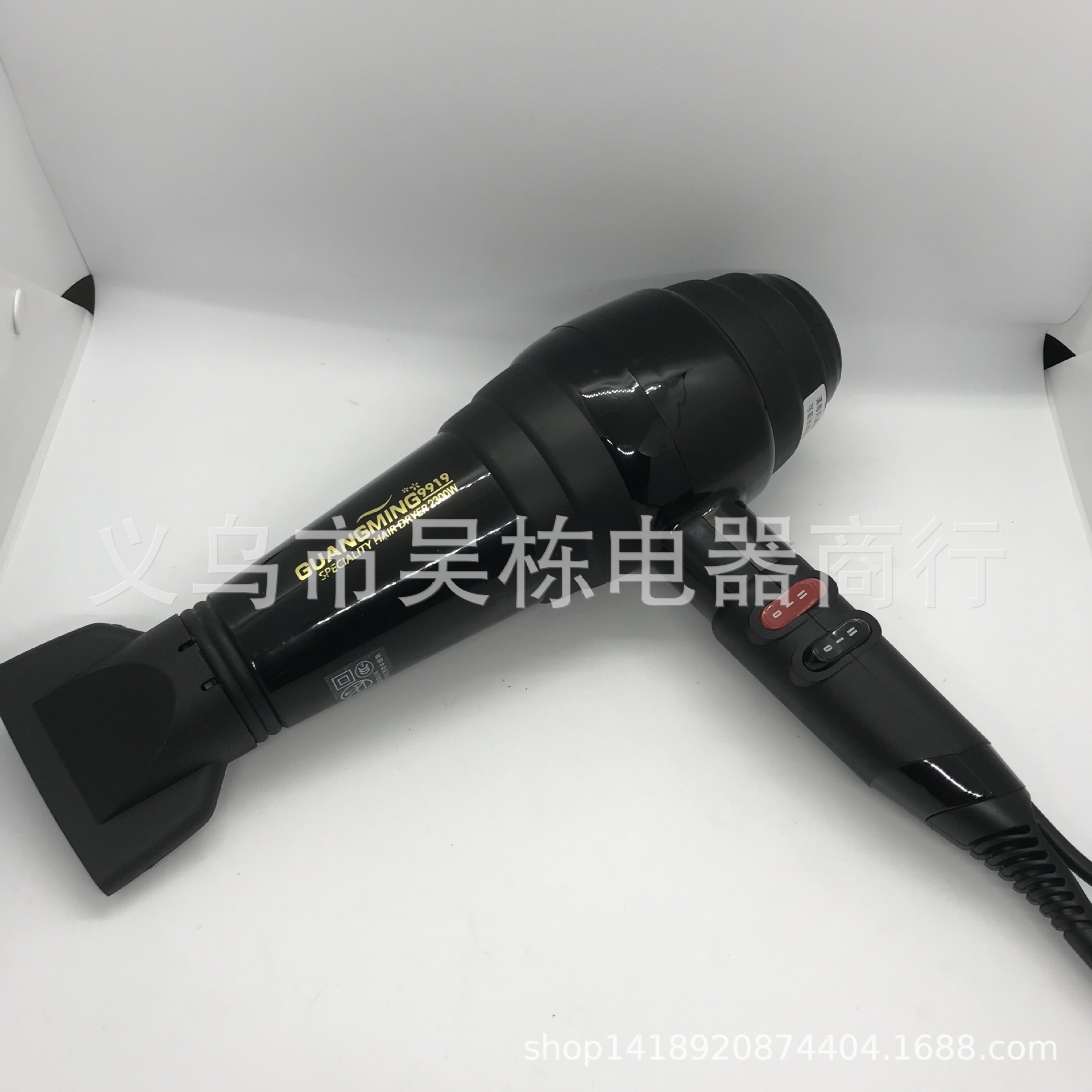 光明9919冷热风大功率吹风机 批发 发廊美发造型电吹风礼品盒装 Application Scenario