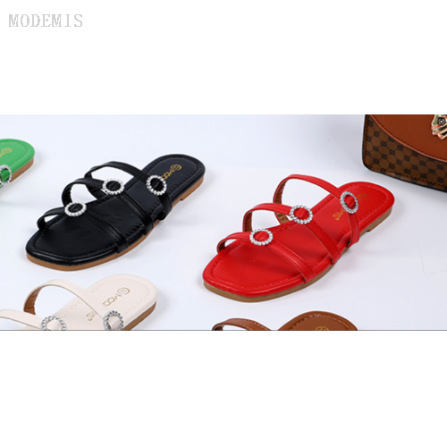 STOCK Summer foreign trade Guangzhou fashion Craft Shoes, slippers, flat women's shoes, new wholesale of sandals and single shoes Application Scenario