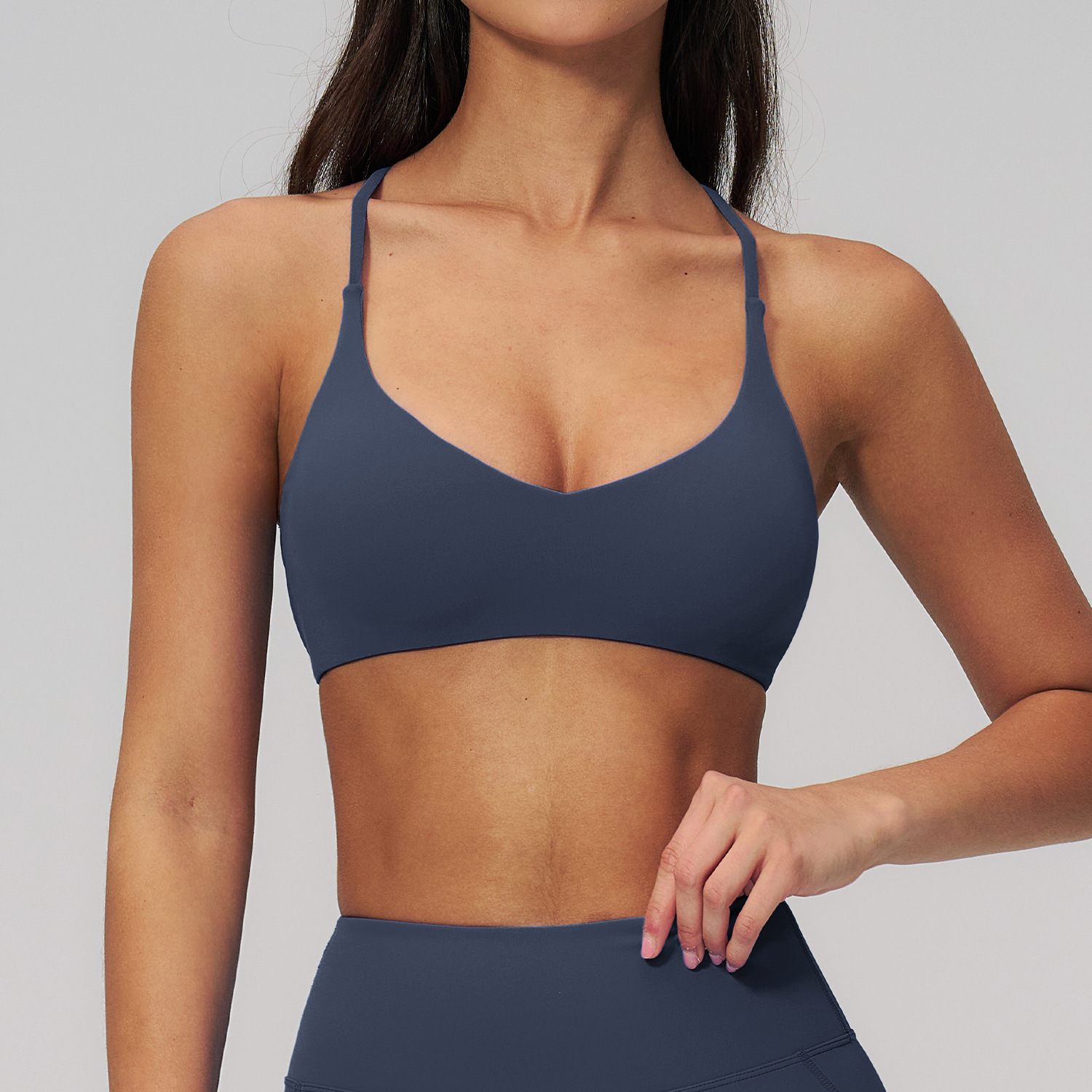 瑜伽上衣吊带/内衣/不透工字背心/sportsbra/瑜伽套装细节图