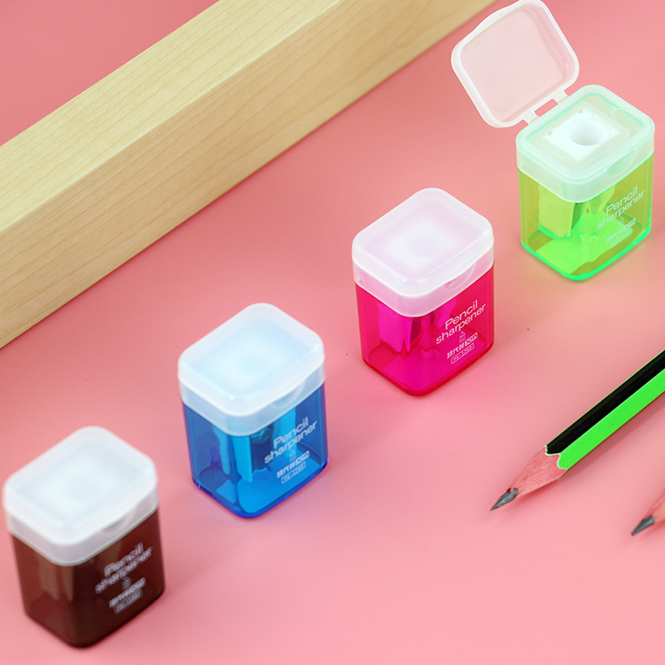 卷笔刀/全自动削笔机/水豚卷笔刀/卷笔刀KM8608/学生用品学生卡通白底实物图