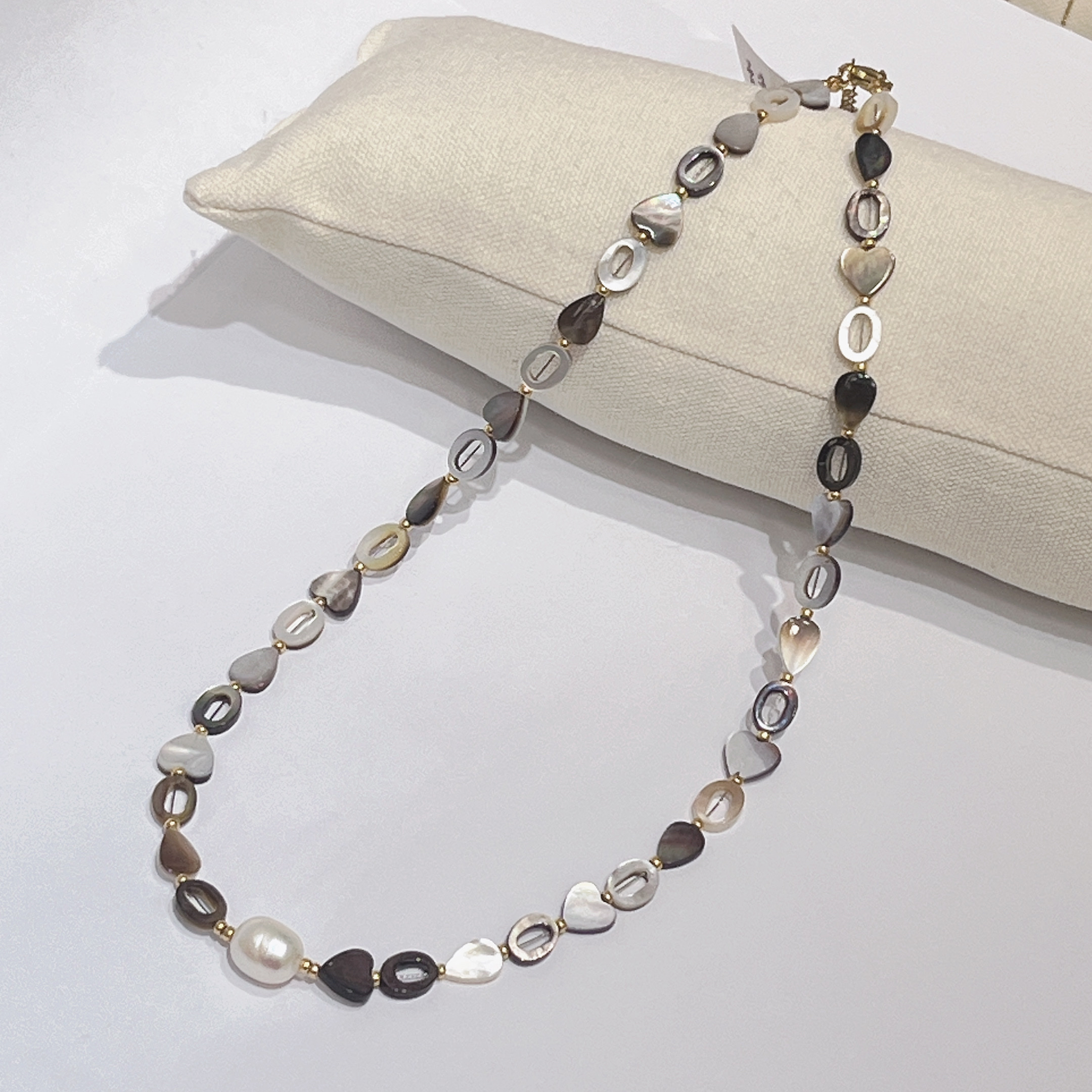 Yunyi Shijia Shell Necklace with carved geometric shapes freshwater pearl jewelry wholesale Original necklace, freshwater pearl exaggerated necklace