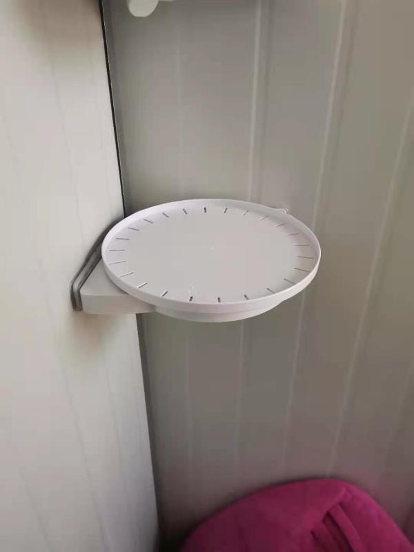 Kitchen and bathroom rotating storage rack, portable storage rack, adsorption 360-degree organizing rack, disc, no need for drilling, simple and elegant Specification image