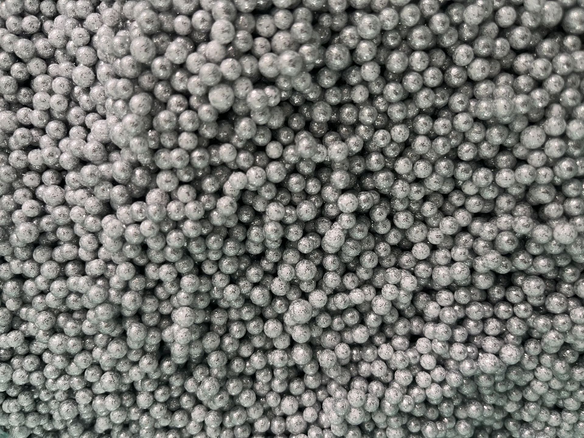 Customized color of gold powder foam balls Application Scenario