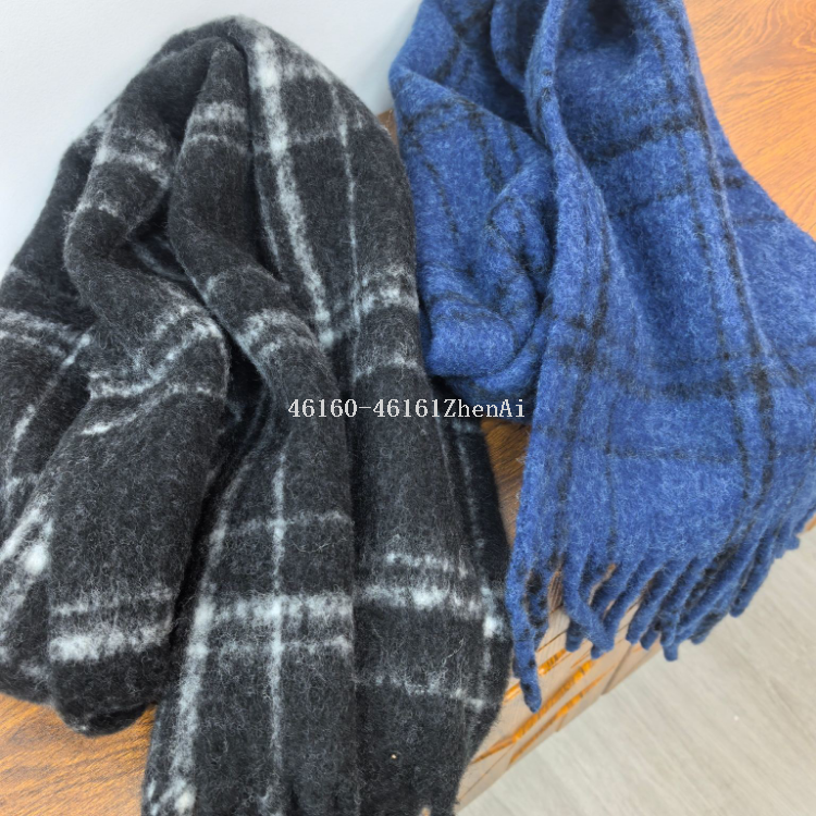 New in-stock cross-border wholesale scarves, e-commerce live streaming supply chain, classic wool fine thread grid supply details Picture