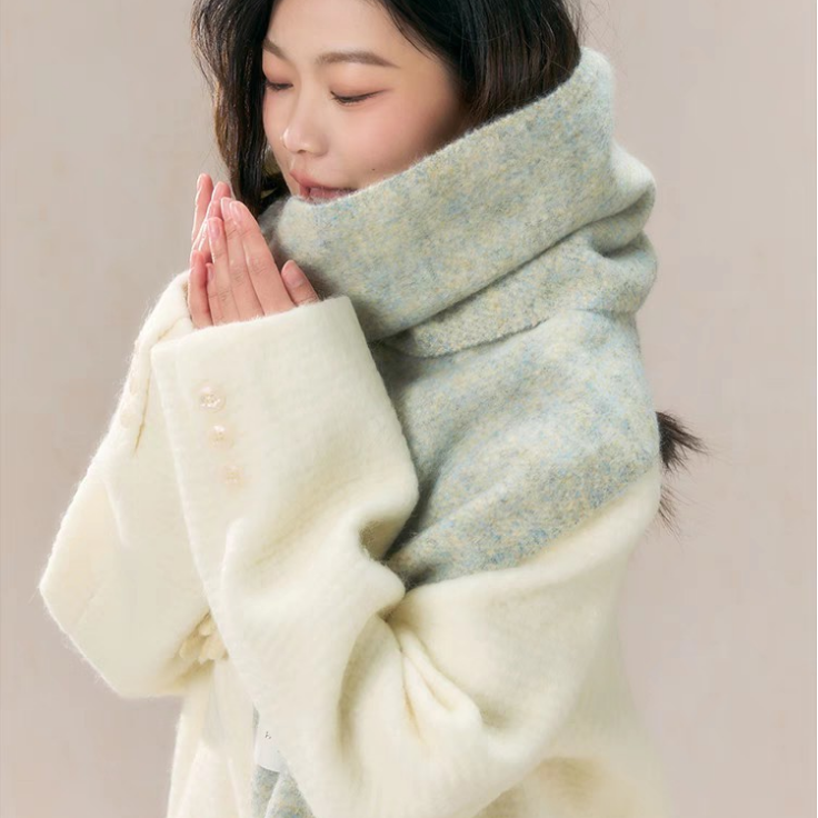 Wholesale of new vintage alpaca wool coarse beard scarves in stock for export, e-commerce live streaming supply chain Application Scenario