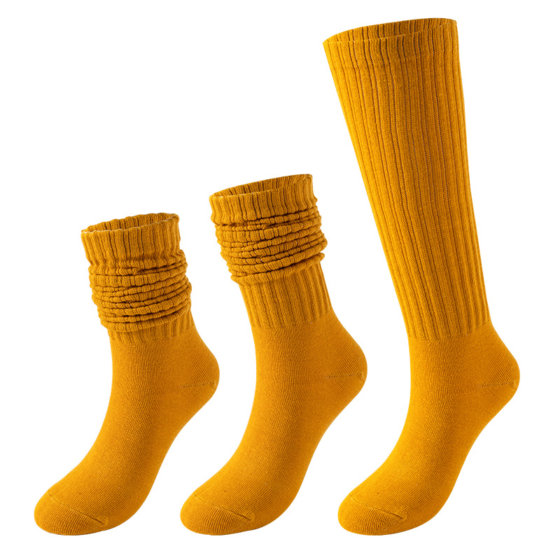 جوارب عبر الحدود بين أوروبا والولايات المتحدة، ذات اللون النقي، جوارب من نوع سلوش Socks ذات الألوان الدافئة Application Scenario
