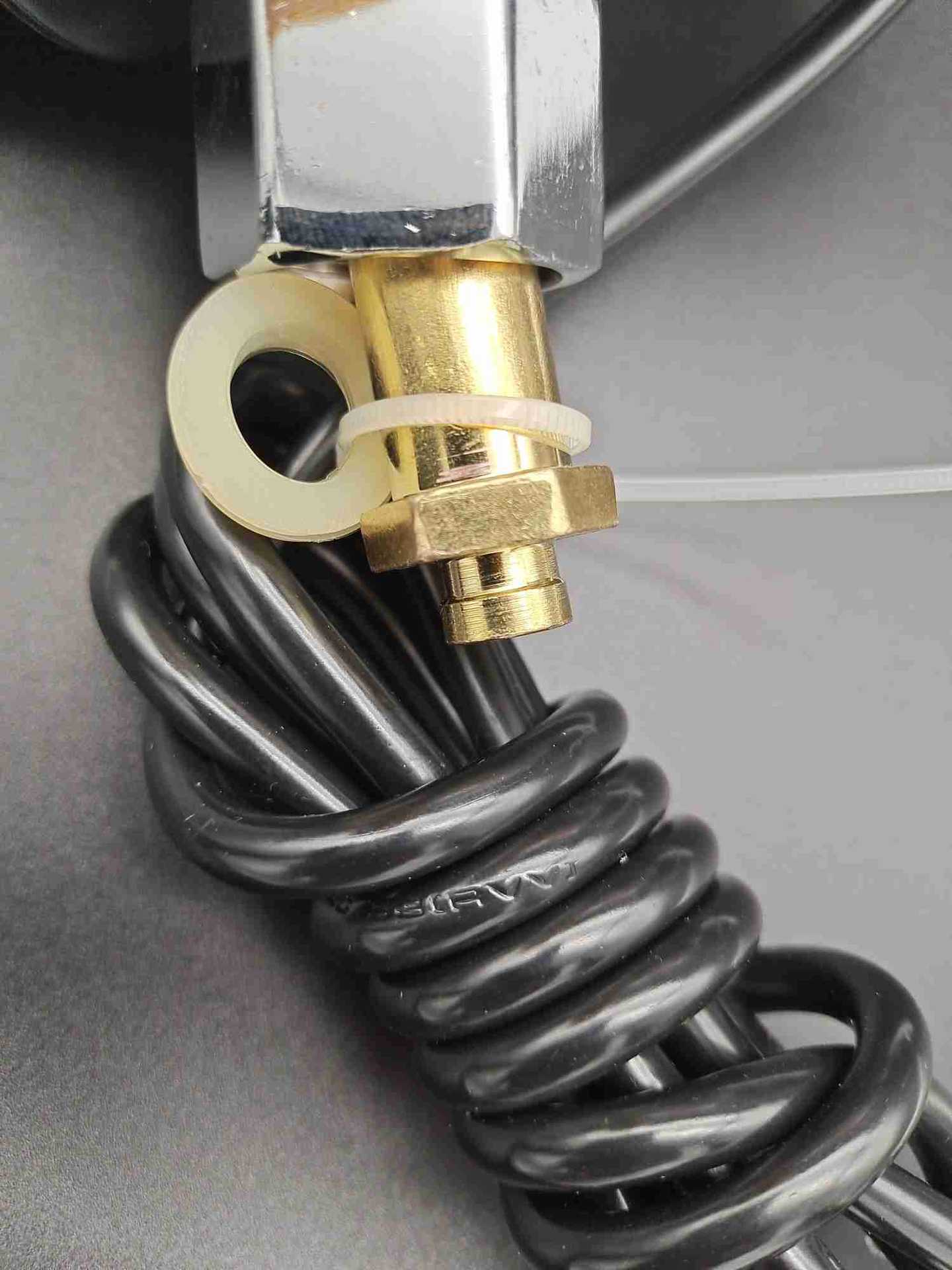 Export neutral carbon dioxide electric heating gas meter for Africa and Southeast Asia, 36v, 110v, 220v pressure reducer Application Scenario