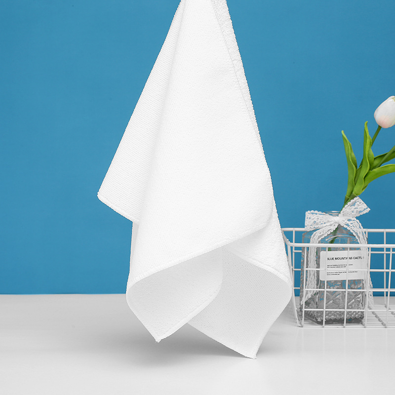 Disposable white bath towel, absorbent for beauty salons, thickened square towel for bathing and foot massage in hotels and guesthouses Item Picture