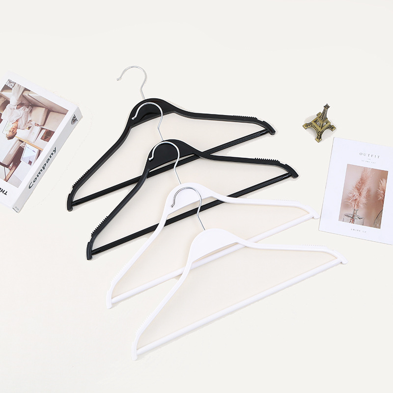 衣架/折叠衣架/塑料衣架/木质儿童衣架/衣服架子产品图