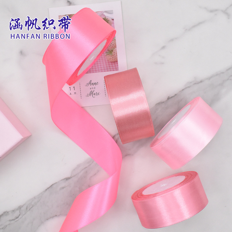 Green-themed ribbons, ribbon rolls, decorative items, handcrafted materials, multi-purpose decorative ties, long rolls Specification image