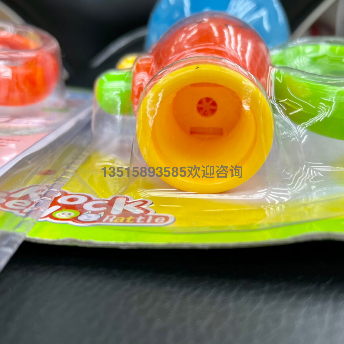 A two-color educational toy for children aged 0-1 with a horn bell that can be blown and produce sound Application Scenario