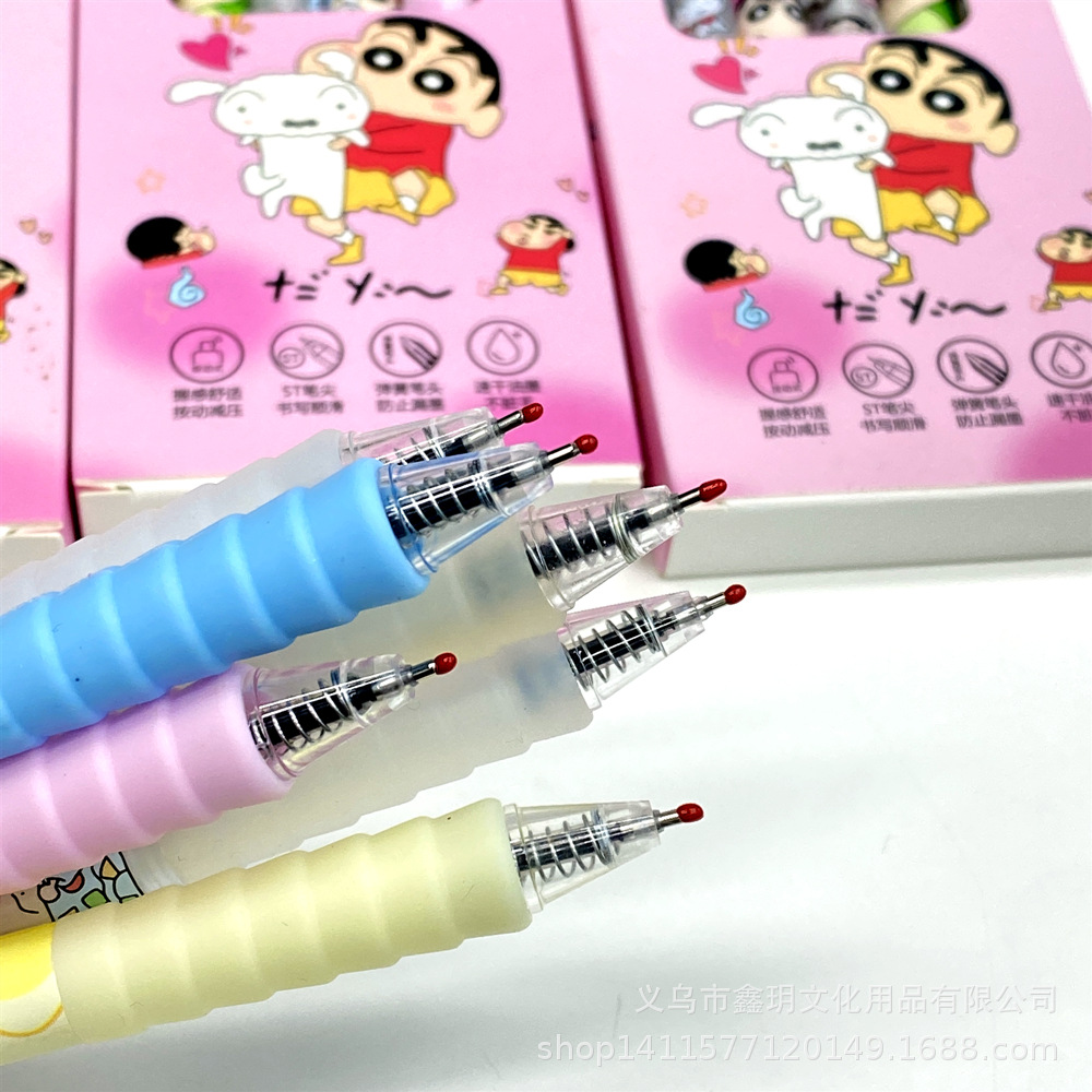 Super cute cloud-holding crayon Shin-chan ins press pen with high appearance level ST quick-drying gel pen 0.5mm student black pen details Picture