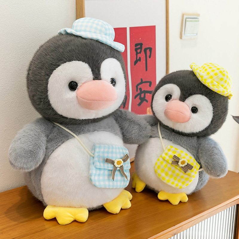 New cross-border super cute penguin team plush toy figurines, adorable shoulder bags, goose dolls, Ocean Park gifts Specification image