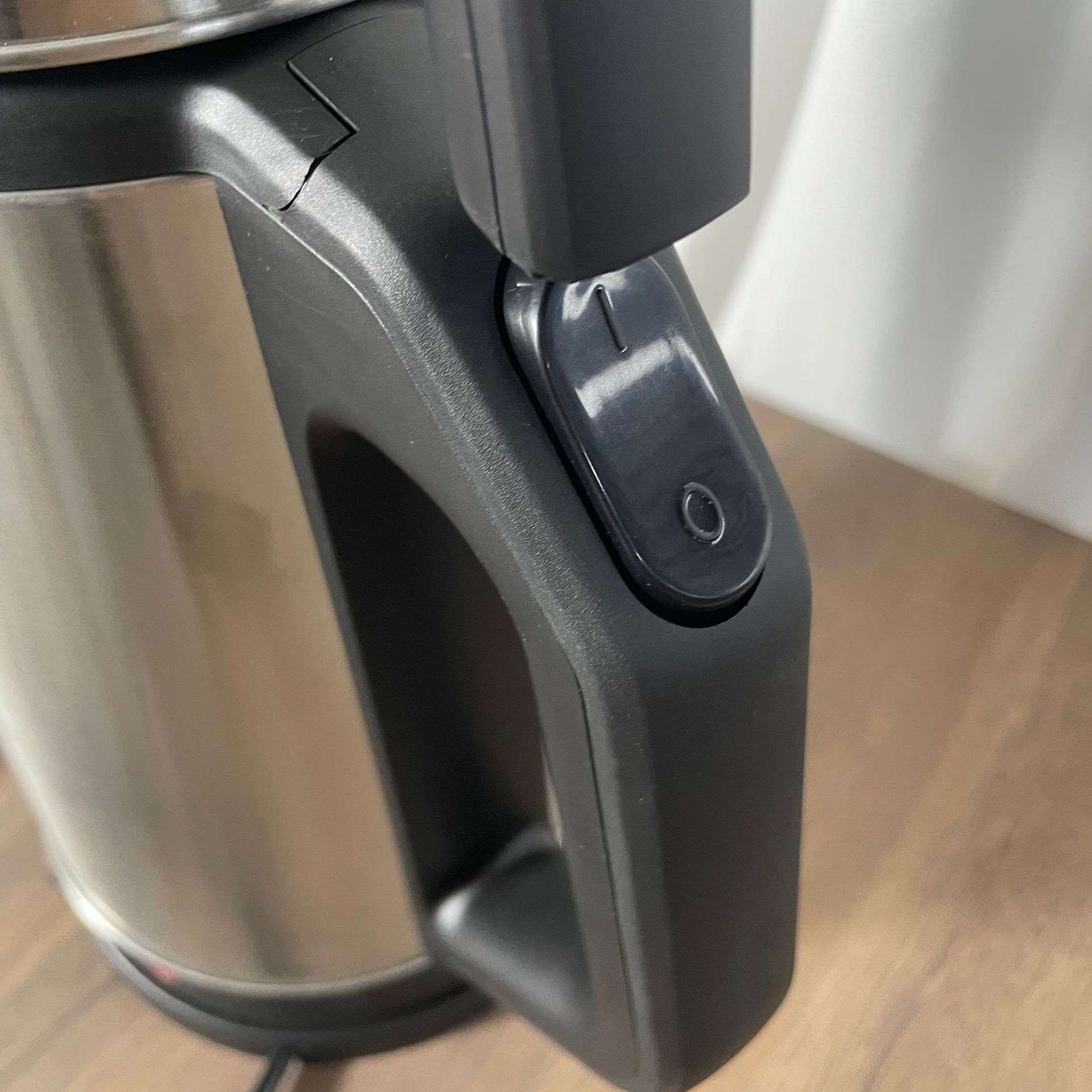 烧水壶欧式/无缝电热水壶/电热水壶/热水壶/电热水壶烧水壶产品图