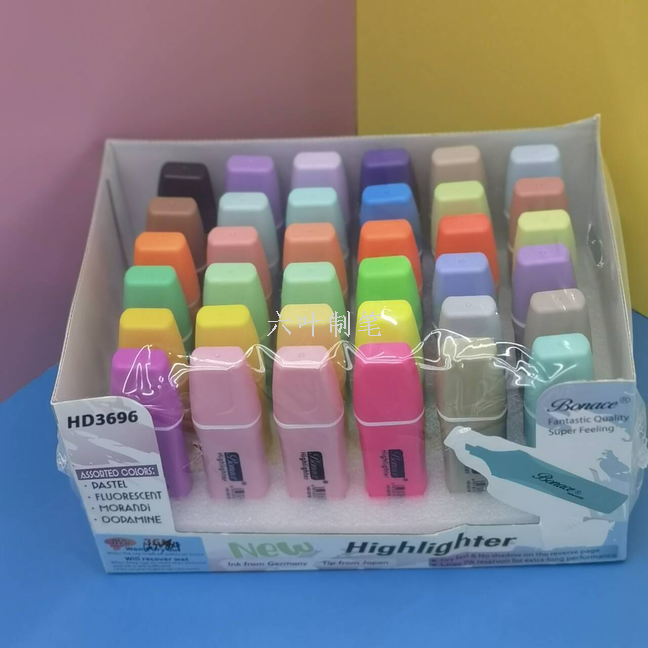 6-color eco-friendly highlighter, student key point marking pen, eye-protecting color DH-3805 Application Scenario