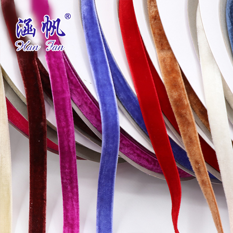 The velvet decorative tape is soft and delicate, with a touch and multiple colors to choose from. It is made of home handcrafted materials and is 50 meters long Application Scenario