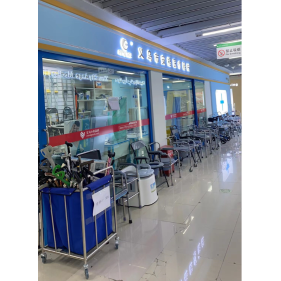 PU wheelchair, electroplated elderly wheelchair, foldable wheelchair with potty, wheelchair cloth wheelchair, medical equipment Application Scenario