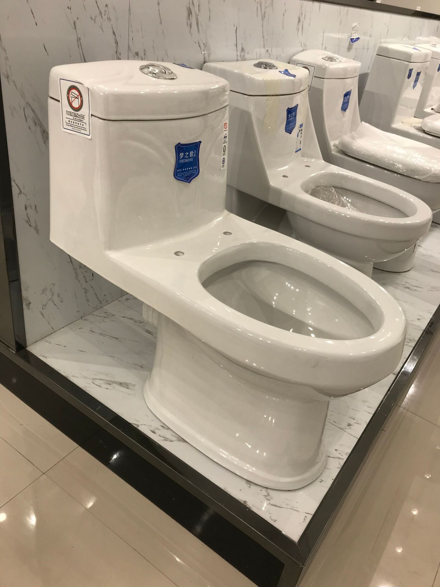 墙排马桶后排马桶电动坐便器抽水马桶欧兰奇直冲式坐便器