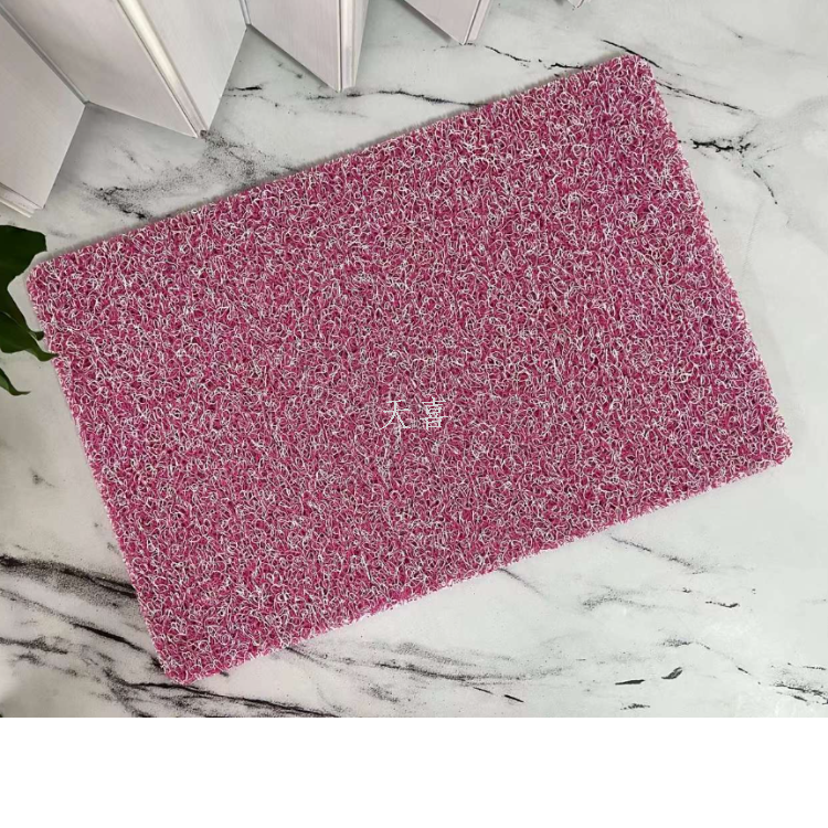 Two-color mesh bottom with brushed and silk-screened patterns, edge pressing, sand-scraping and dust removal, door and balcony floor mat Specification image