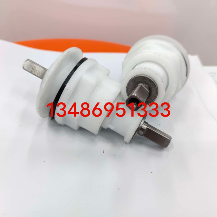 Small washing machine reducer, small washing machine general shaft sleeve, wave wheel shaft, mini washing machine accessories details Picture