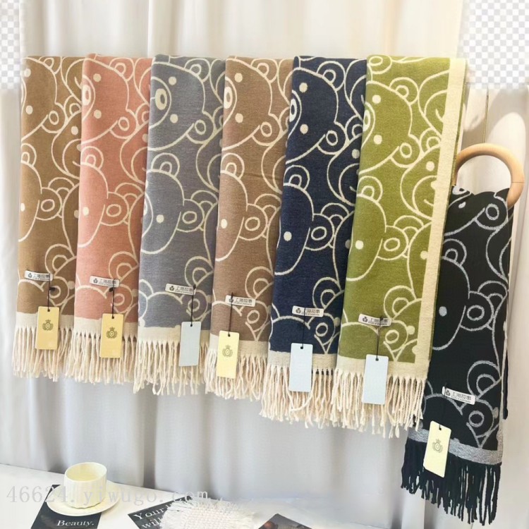 New in-stock cross-border scarves wholesale e-commerce live streaming supply chain core-spun yarn jacquard flying bird Item Picture