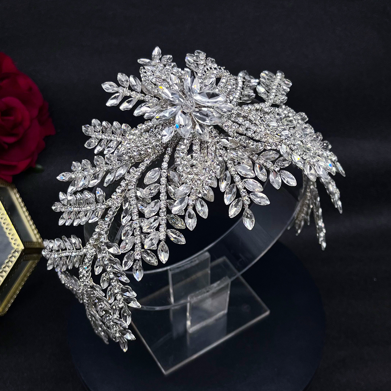 外贸跨境手工头饰 新娘发冠发箍 盘发发带轻奢婚礼头纱配饰 DZ135