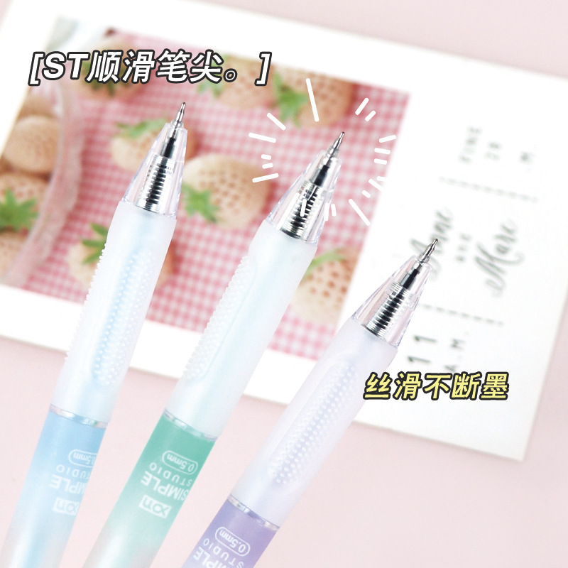 中性笔/按动笔/书写工具/三菱中性笔/中性笔0.7mm细节图