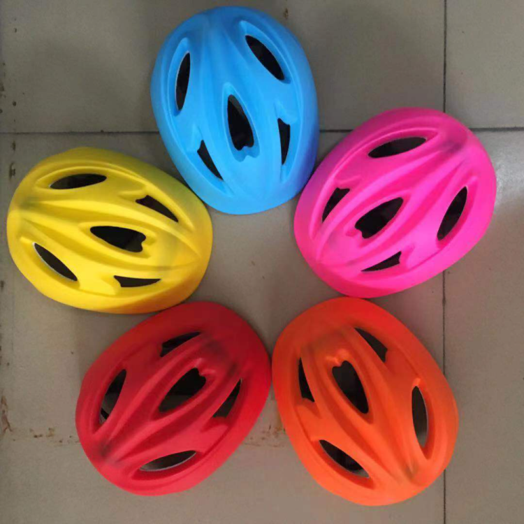 Children's roller skating helmet and protective gear set, seven-piece set, skateboard protective gear, head guard, hand guard, elbow guard, knee guard, seven-hole landmine