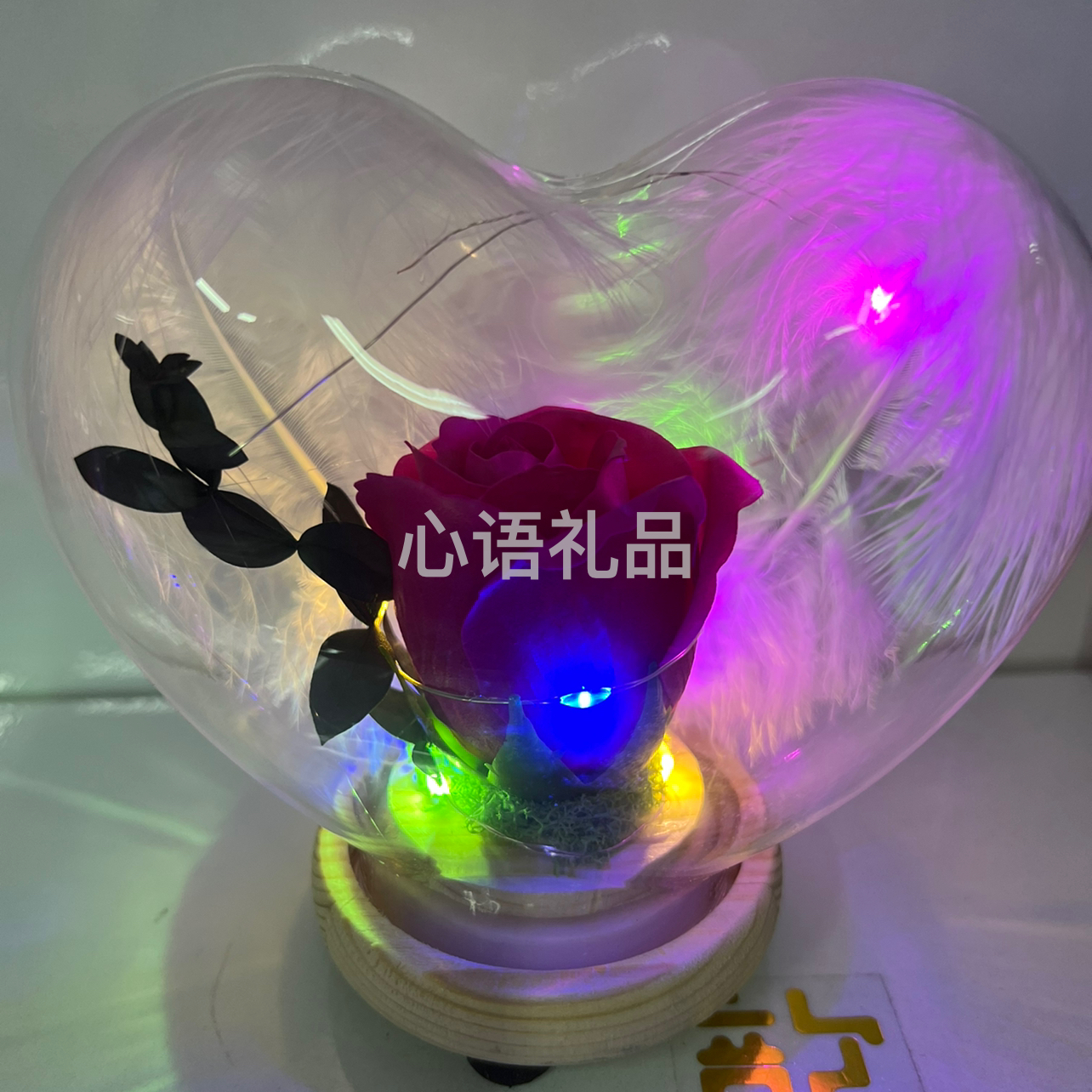 玻璃工艺品实物图
