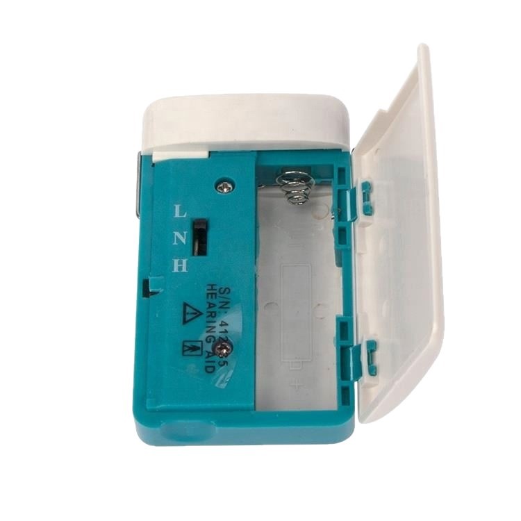 Foreign trade hearing aid box type sound amplifier rechargeable portable small hearing aid Application Scenario