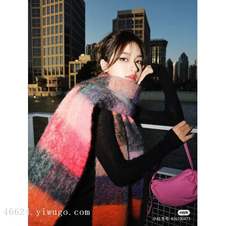 Cross-border scarf wholesale e-commerce live streaming supply chain, mohair thick beard scarf COS checkered thick beard details Picture